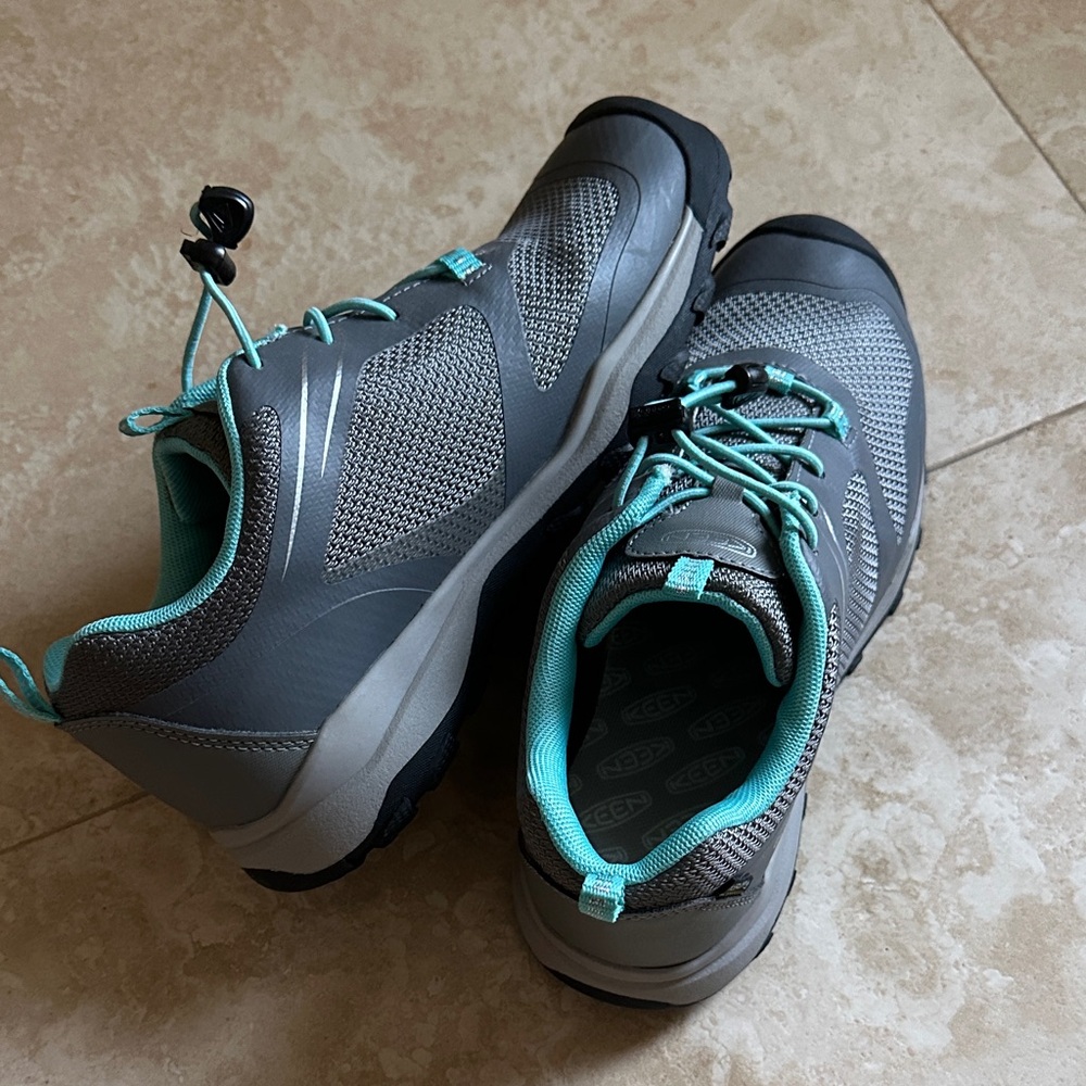 Girls Keen Waterproof Sneakers